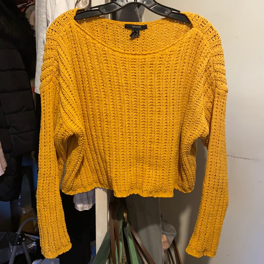 Forever 21 mustard cropped sweater chenille feel✨